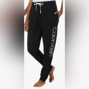 Calvin Klein joggers. Size small. Black